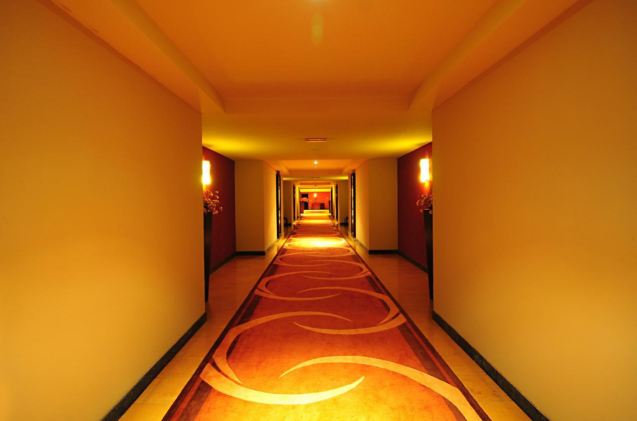 Munyonyo Commonwealth Resort Kampala Exterior photo